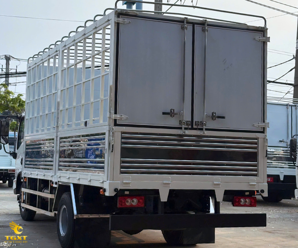 Thùng Bạt Dài 5.2 m: Linh Hoạt Cho Hàng Hóa Cồng Kềnh